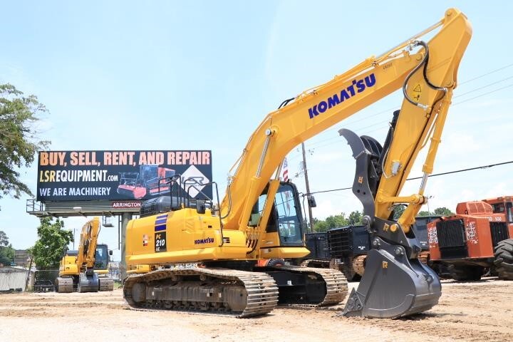 2023 KOMATSU PC210 LC-11 in Weatherford, TX