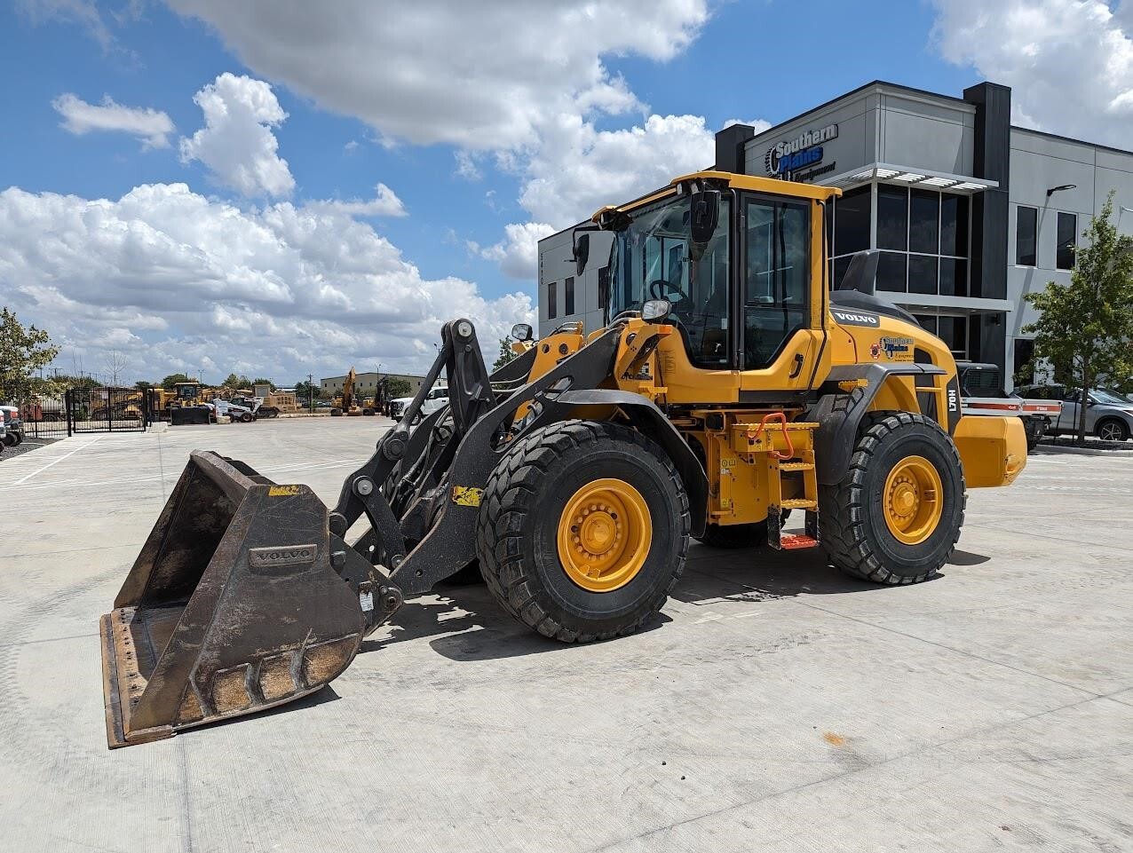 2020 VOLVO L70H in San Antonio, TX