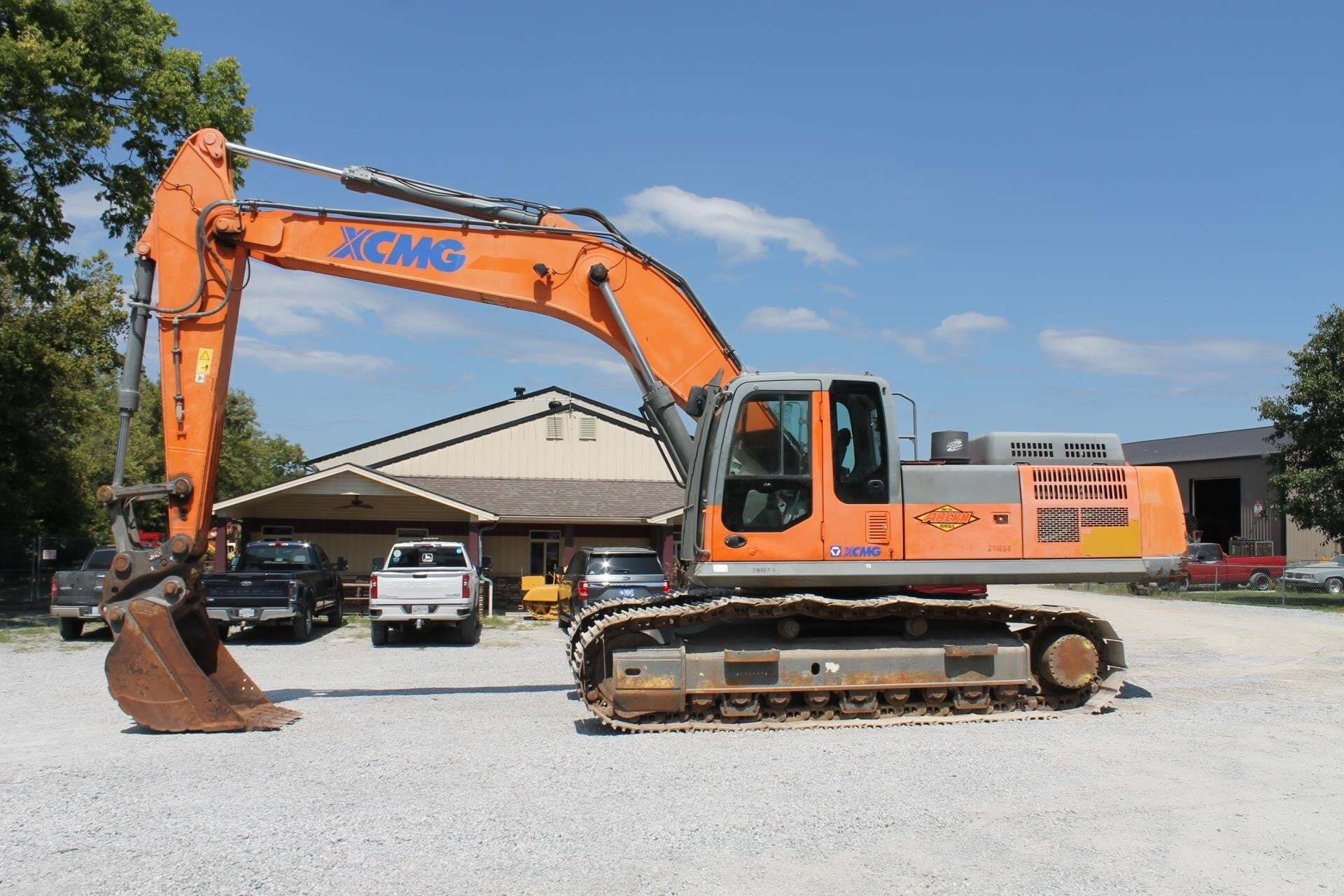 2017 XCMG XE360U in Pleasureville, KY