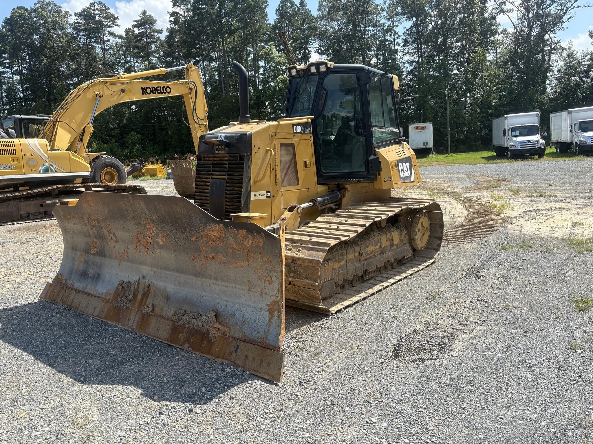 2015 CATERPILLAR D6K2 LGP in Asheboro, NC