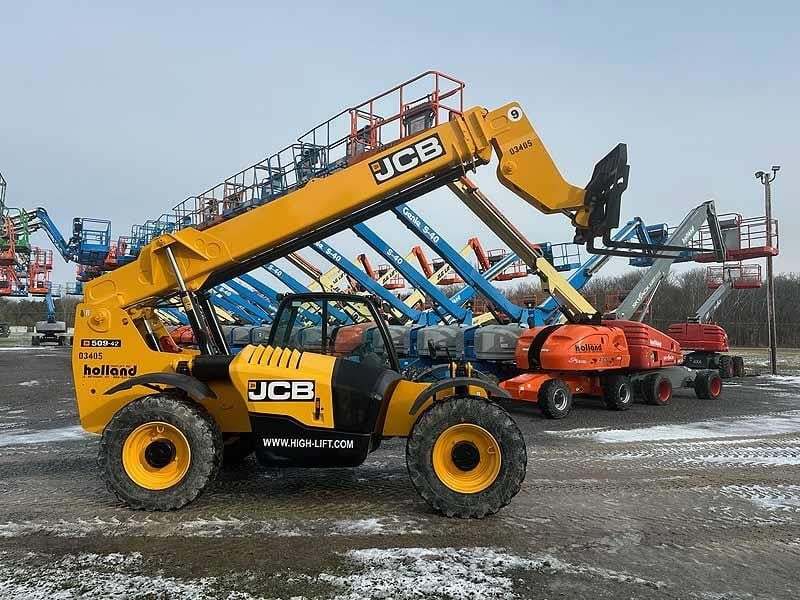 2013 JCB 509-42 in East Bethany, NY