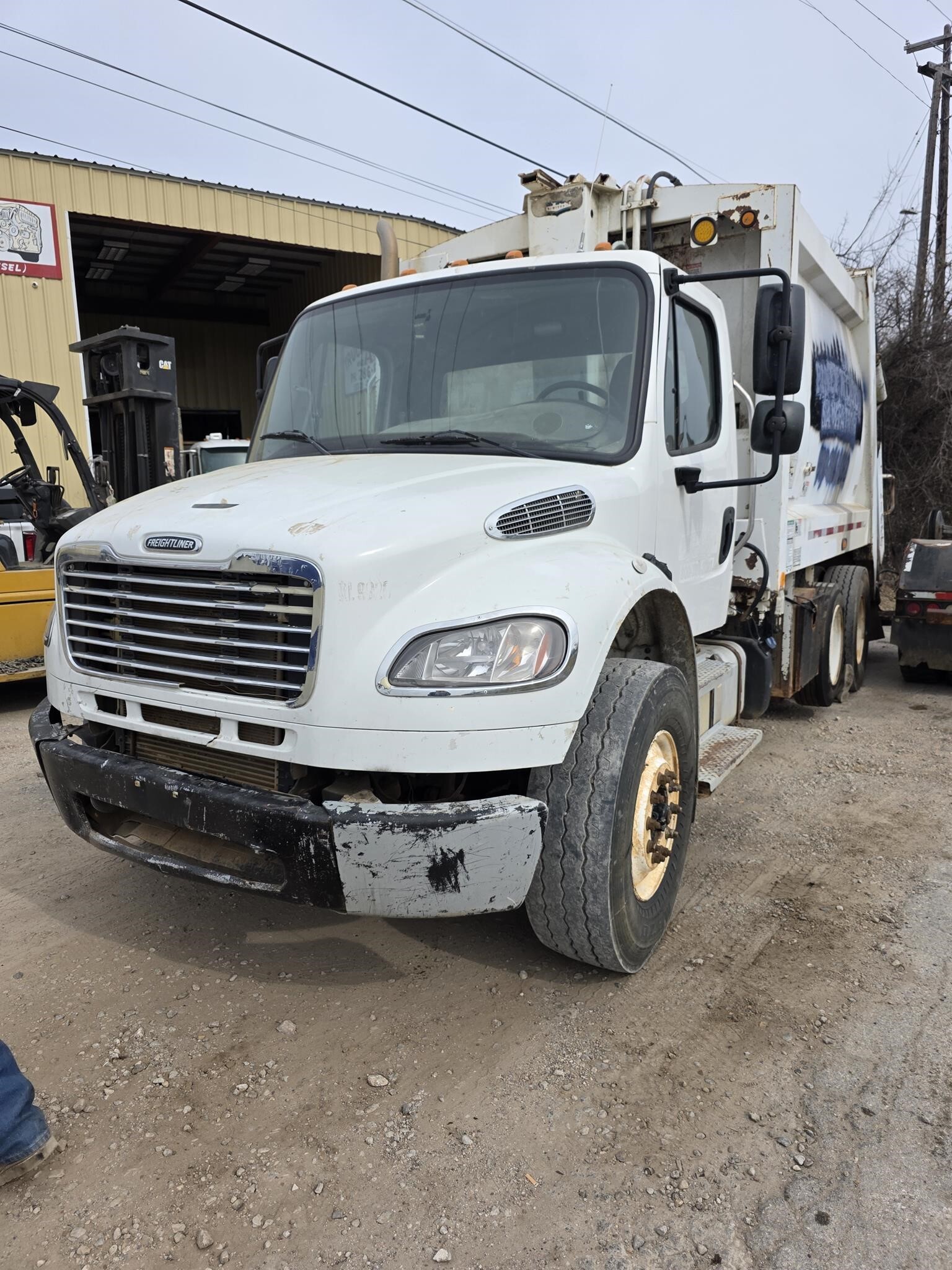 2019 FREIGHTLINER BUSINESS CLASS M2 106 in Dallas, TX