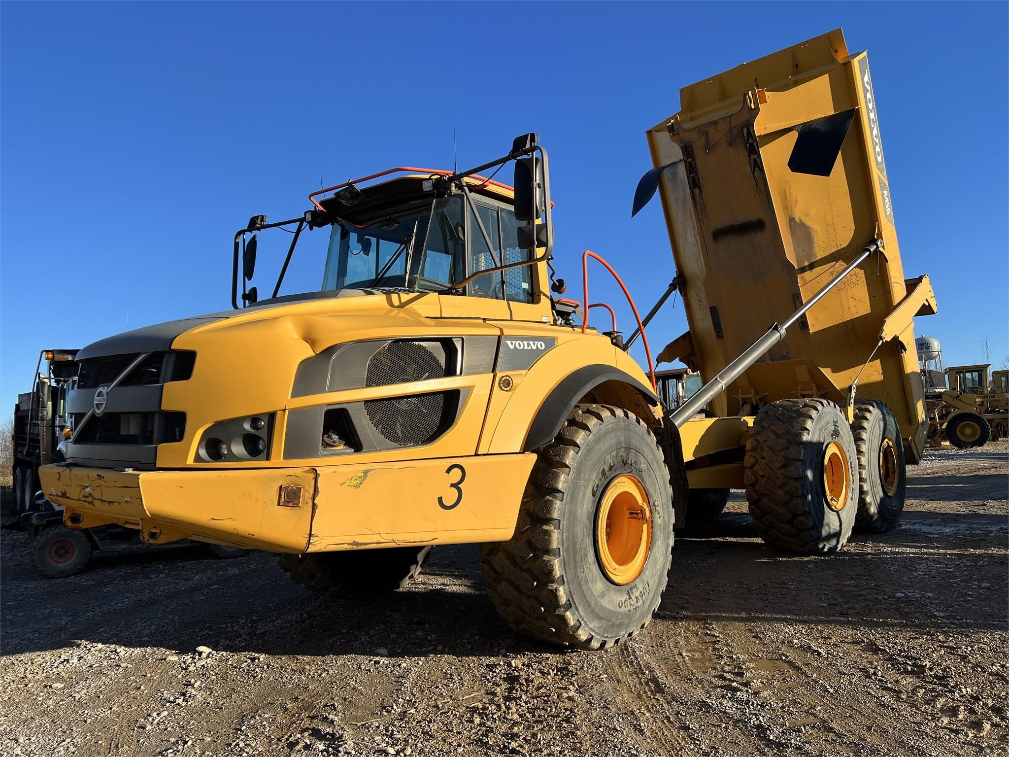 2018 VOLVO A45G in Asheboro, NC