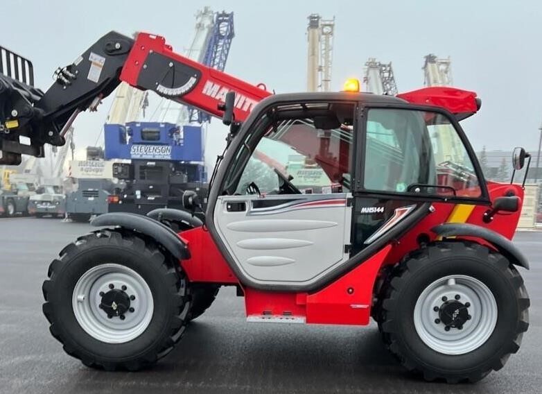 2021 MANITOU MT732 in Bolingbrook, IL