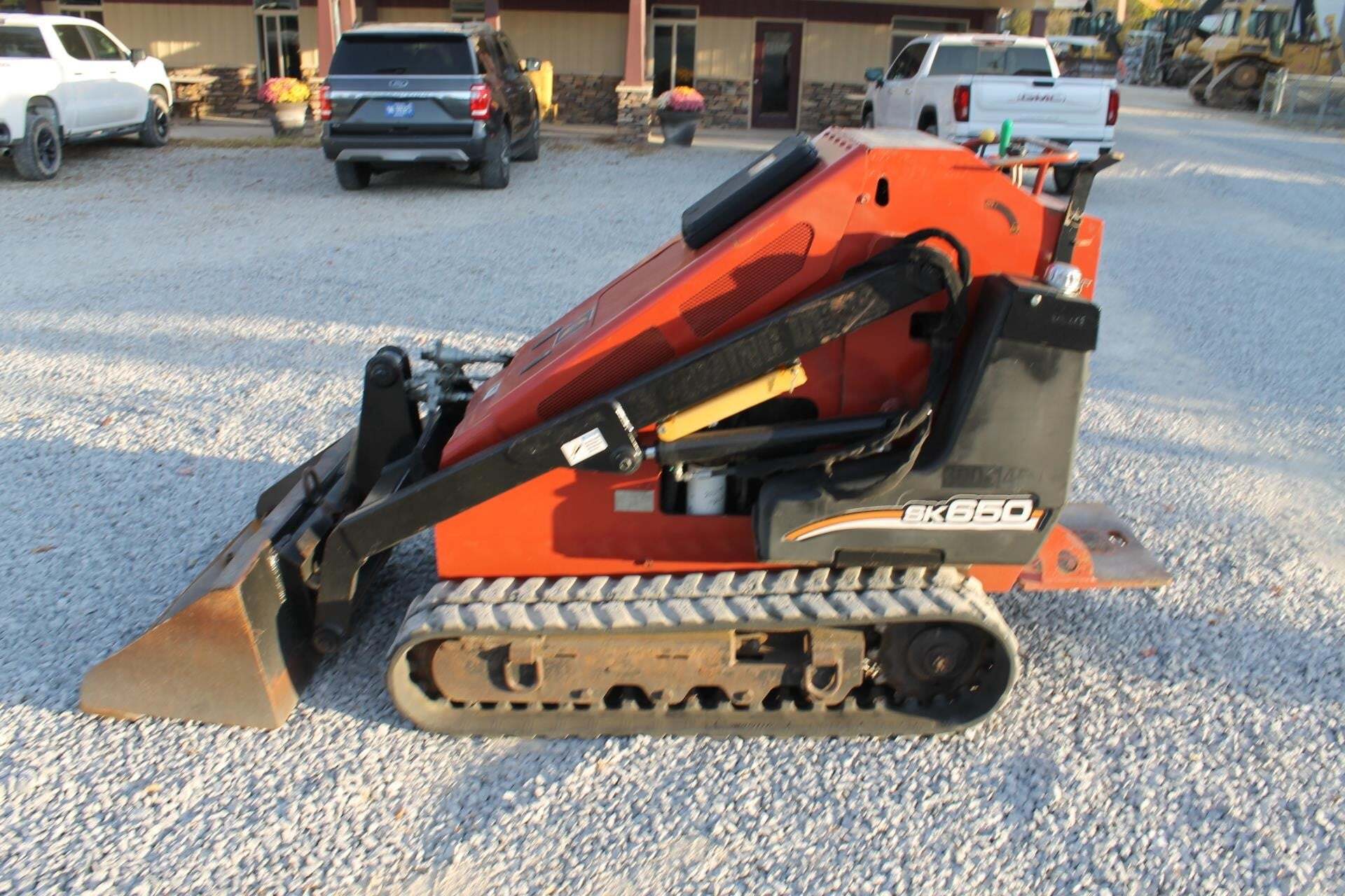 2008 DITCH WITCH SK650 in Pleasureville, KY