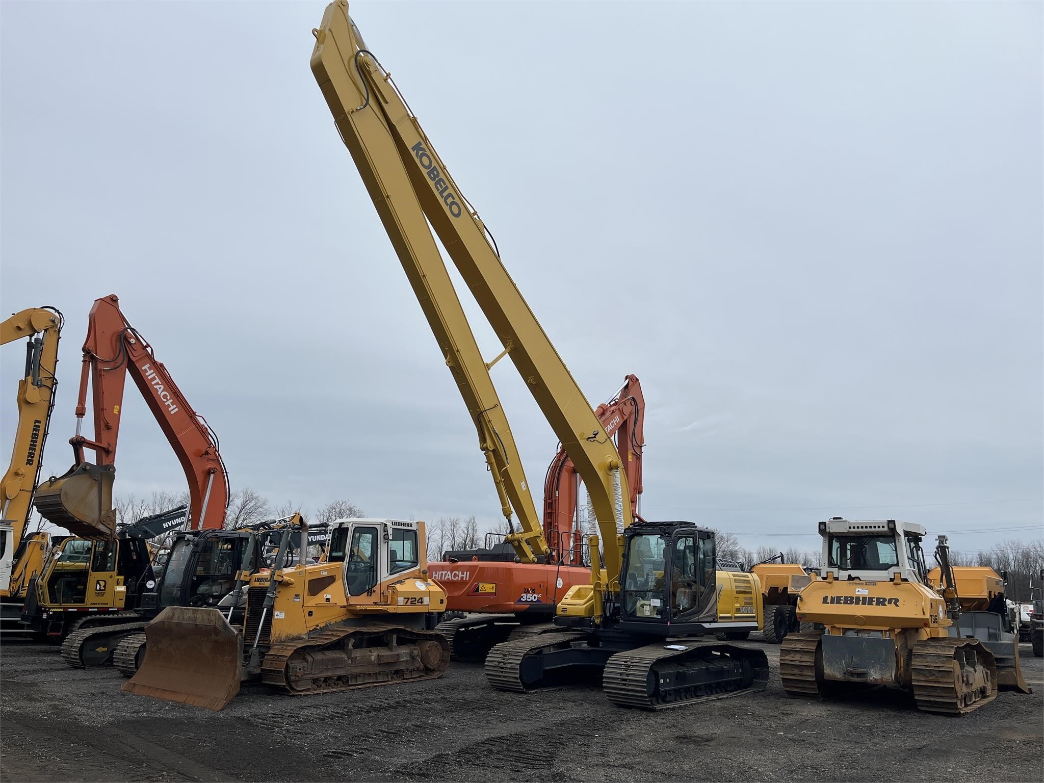 2024 KOBELCO SK260 LC-11 in East Syracuse, NY