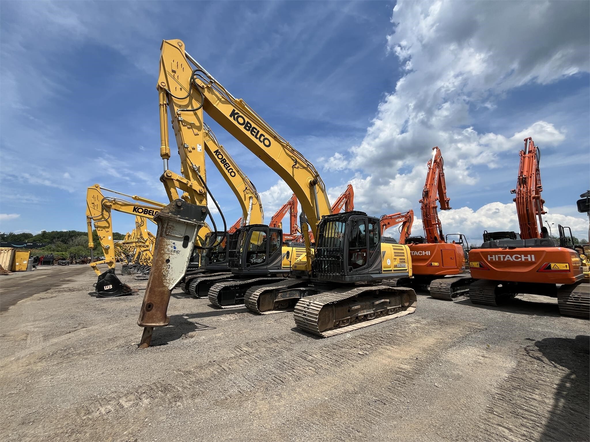 2022 KOBELCO SK260 LC-11 in East Syracuse, NY