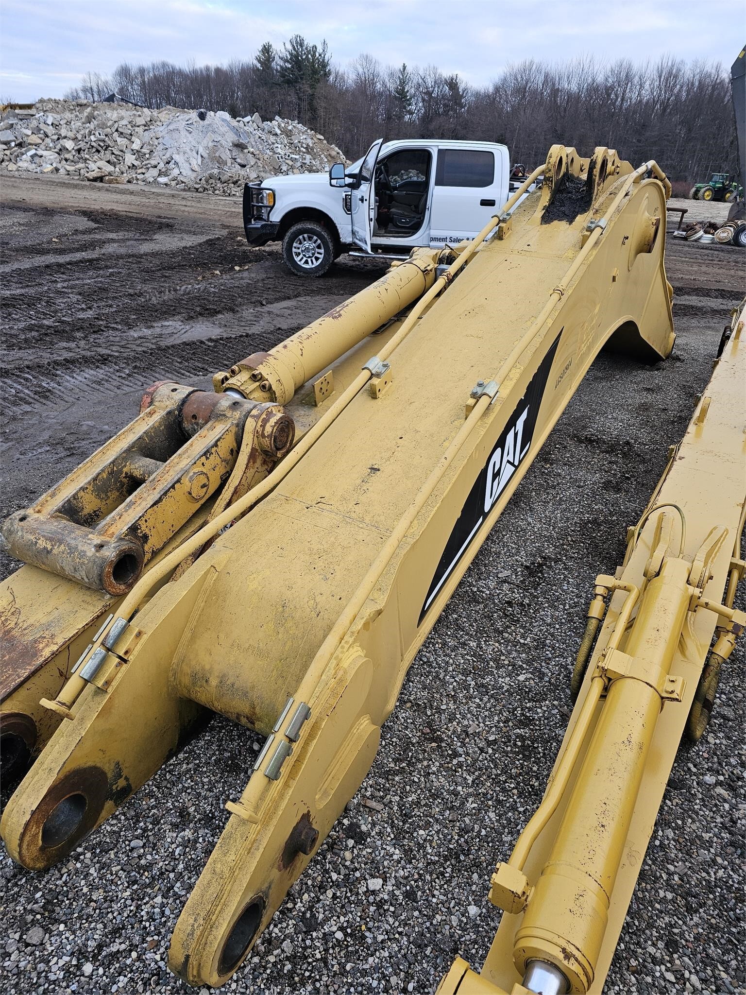 CATERPILLAR Attachment in Holland, MI