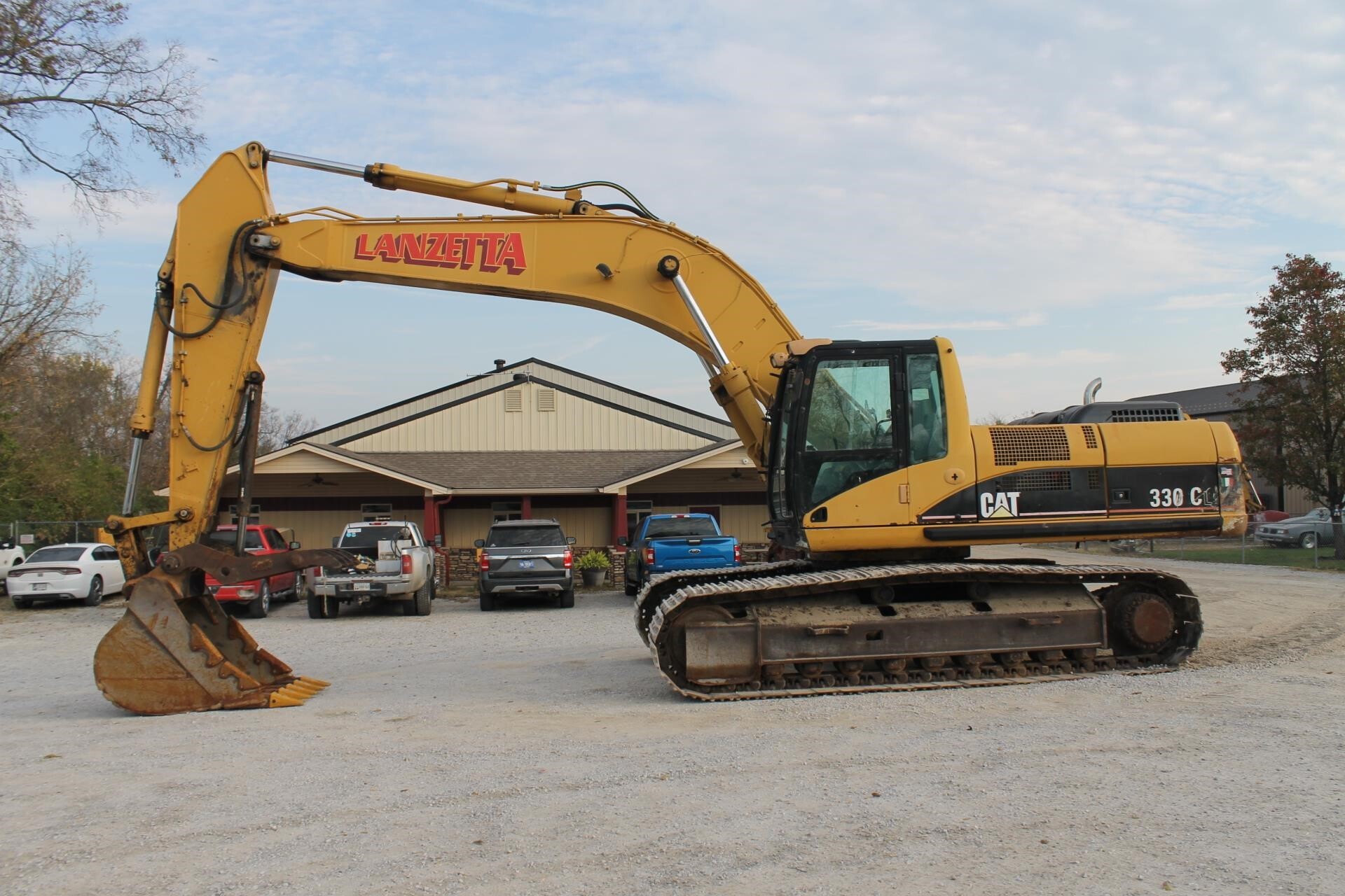 2004 CATERPILLAR 330CL in Pleasureville, KY