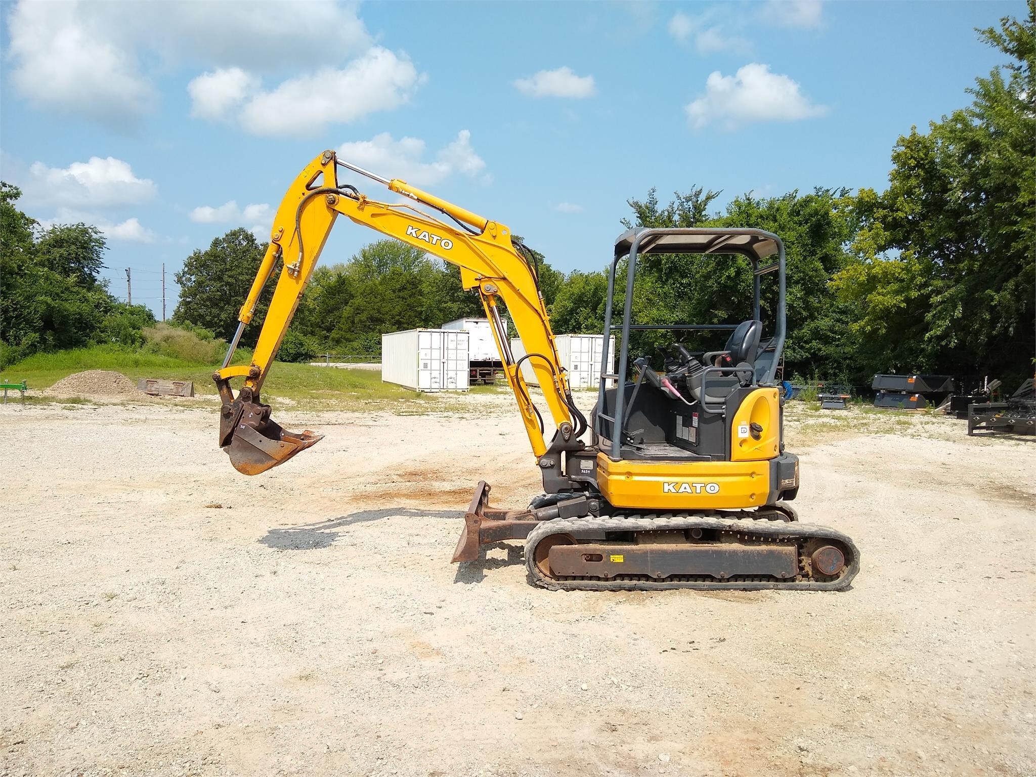 2020 KATO HD35V4 in Wentzville, MO