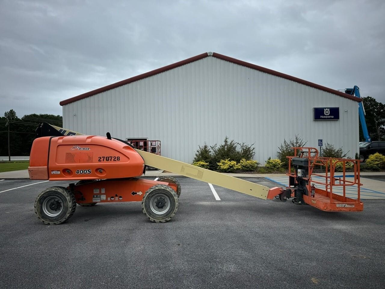 2018 JLG 400S in Fountain Inn, SC