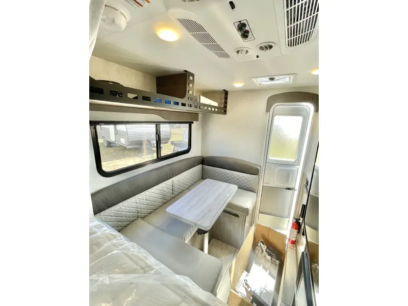 2026 Lance Squire SQ605