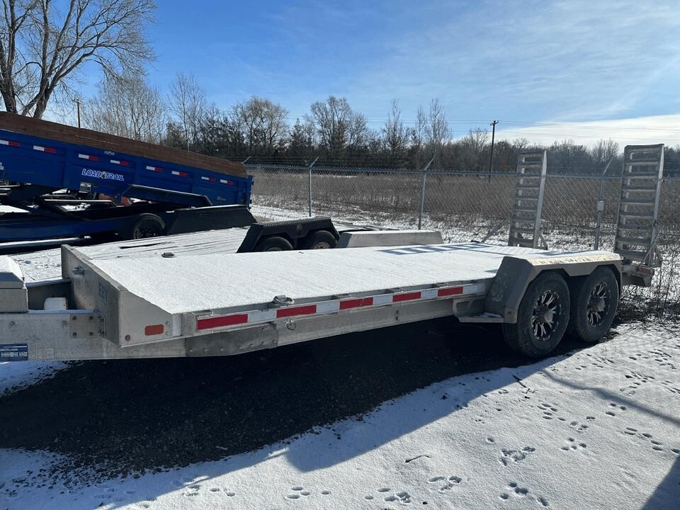 2022 EBY LP14K18 in Shakopee, MN