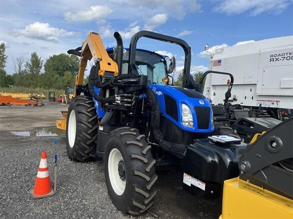 2023 NEW HOLLAND TS6.110 in East Syracuse, NY