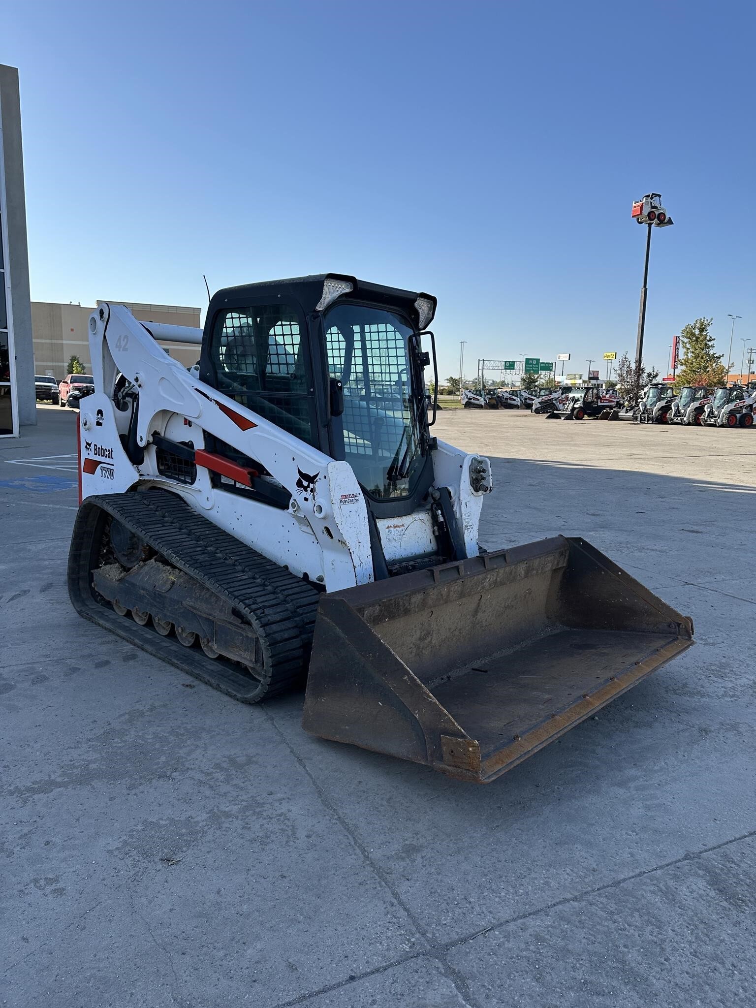 2019 BOBCAT T770 in Fargo, ND