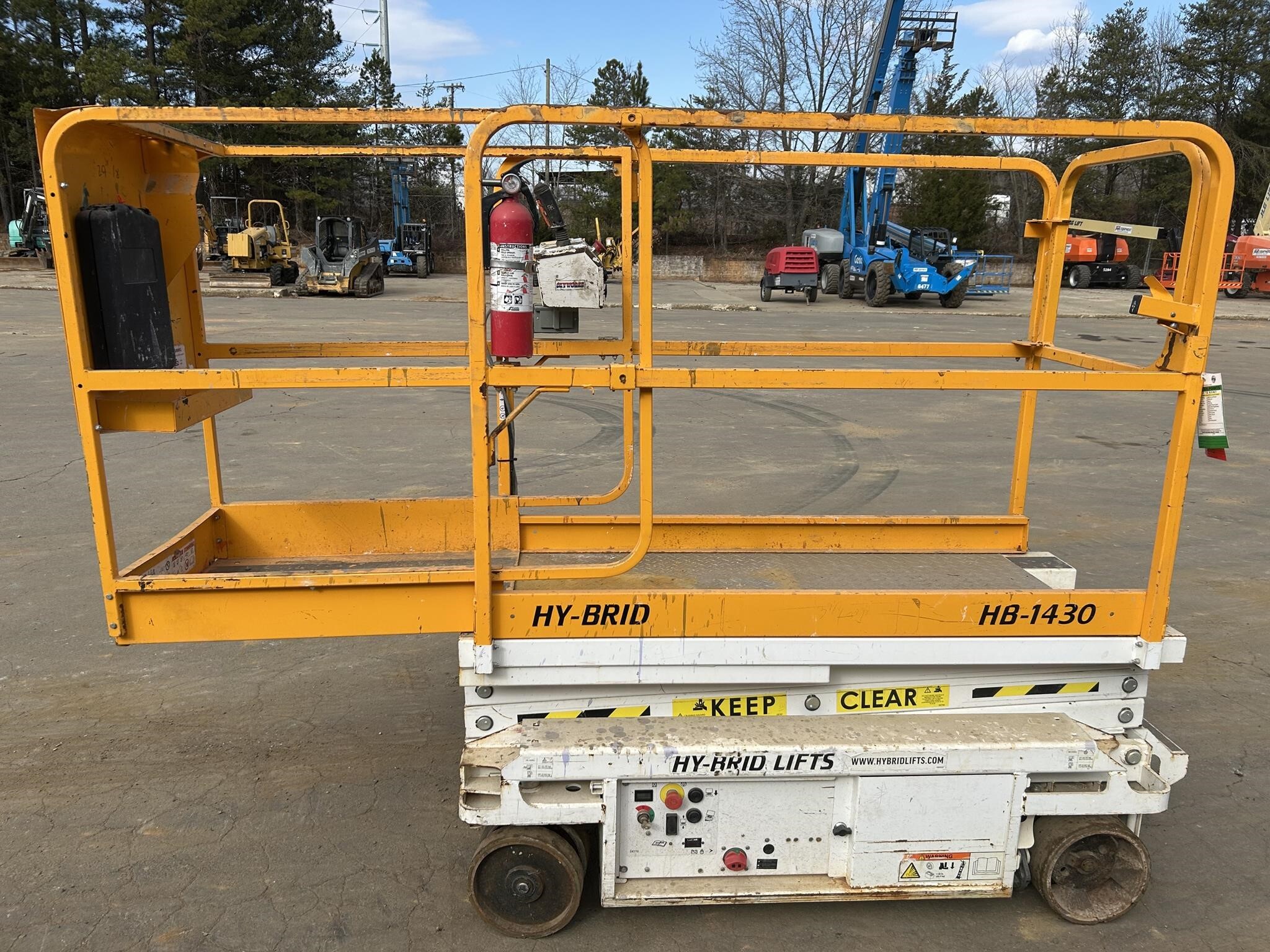 2018 HY-BRID LIFTS HB-1430 in Charlotte, NC