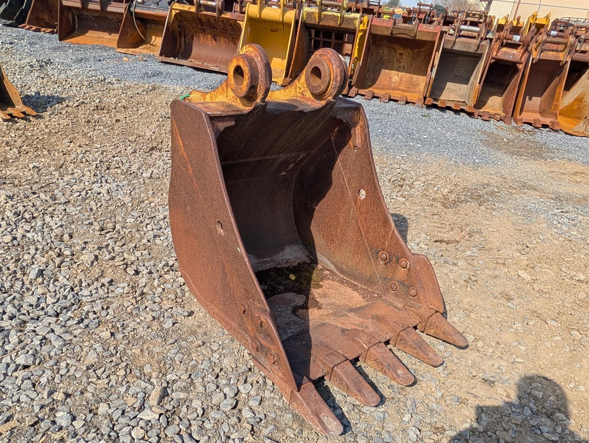 CATERPILLAR Attachment in Womelsdorf, PA