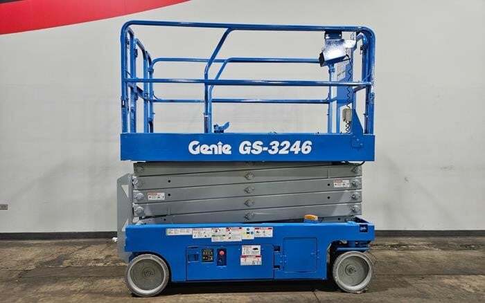 2015 GENIE GS3246 in Palmetto, FL