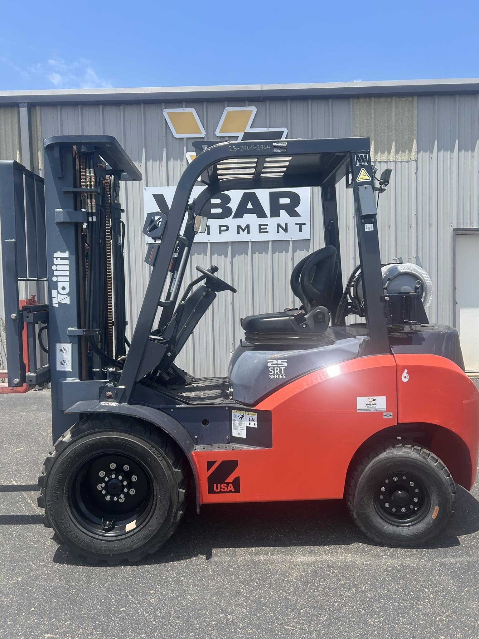 2023 TAILIFT ZFG25P in Lubbock, TX