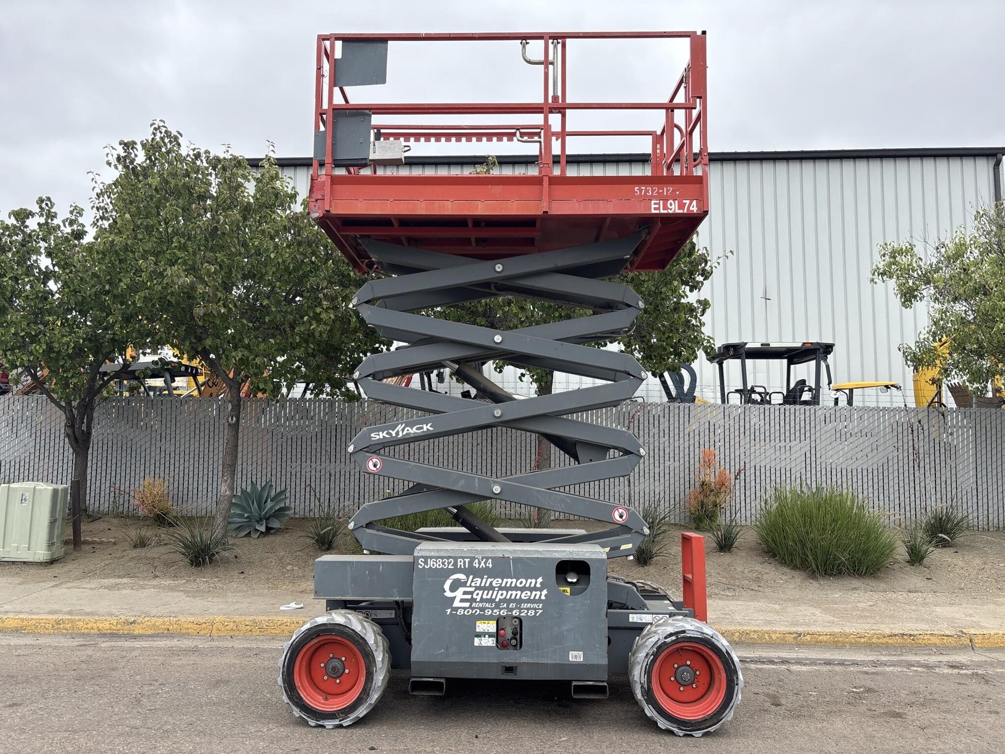 2015 SKYJACK SJ6832RT in San Diego, CA