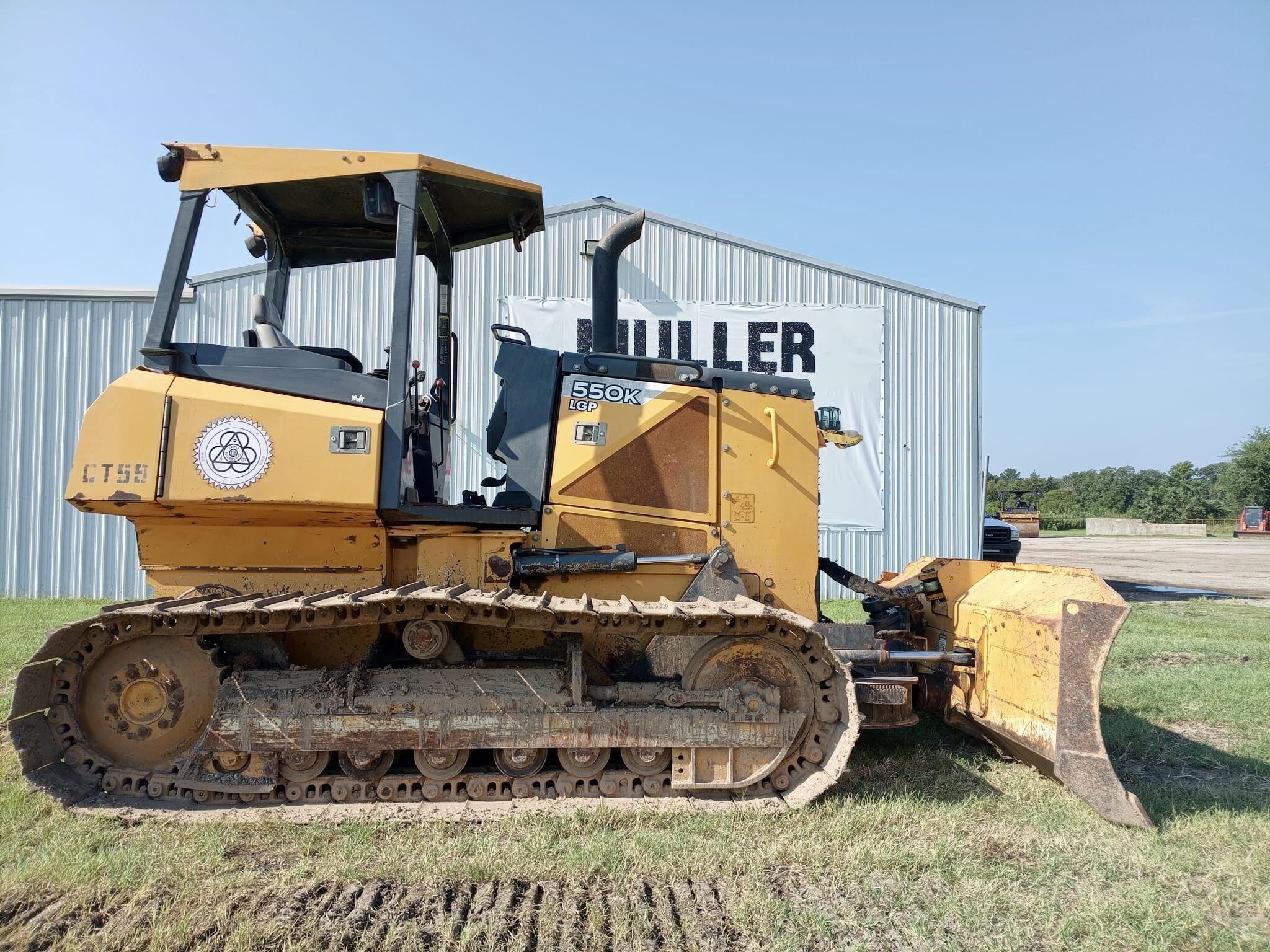 2013 DEERE 550K LGP in Wills Point, TX