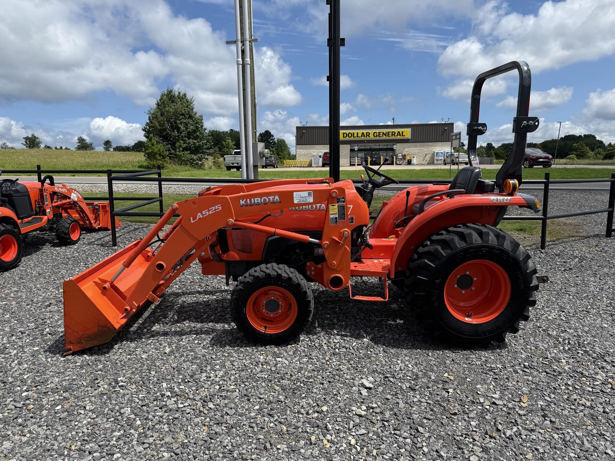 2018 KUBOTA L2501 in Heber Springs, AR