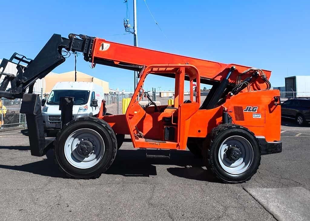 2013 SKY TRAK 10054 in Denver, CO