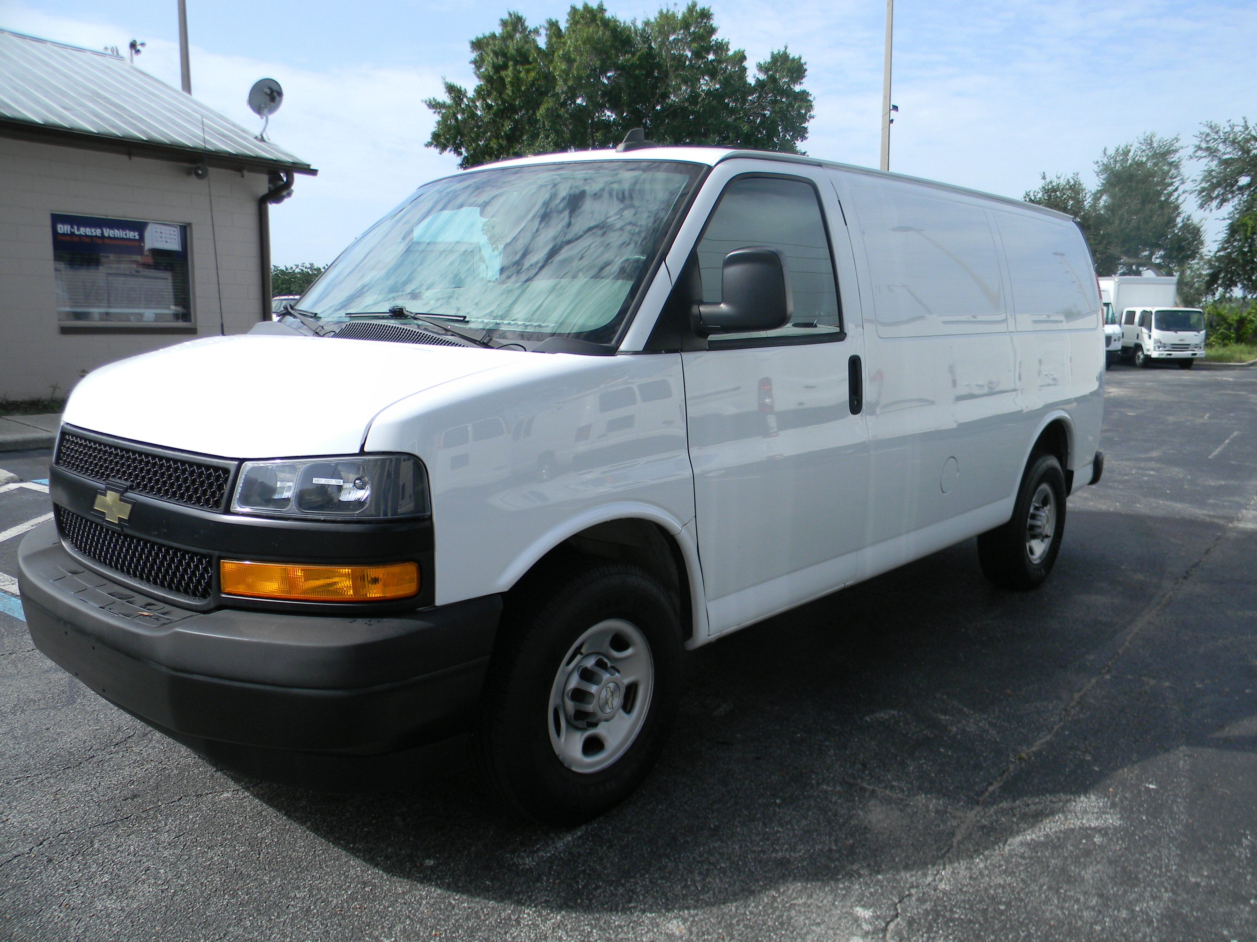 2021 CHEVROLET EXPRESS G2500 in Sanford, FL
