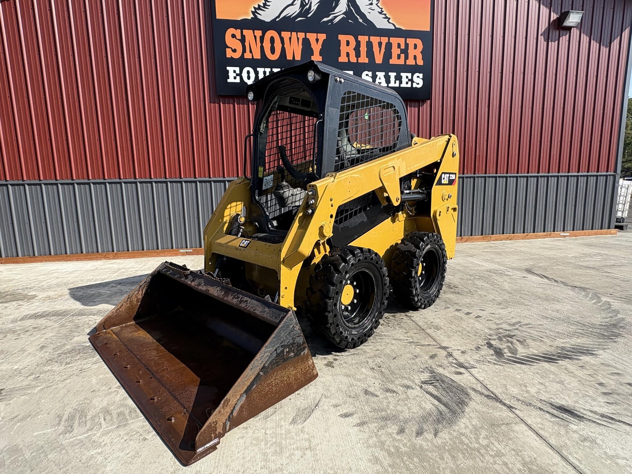 2019 CATERPILLAR 226D in Cle Elum, WA