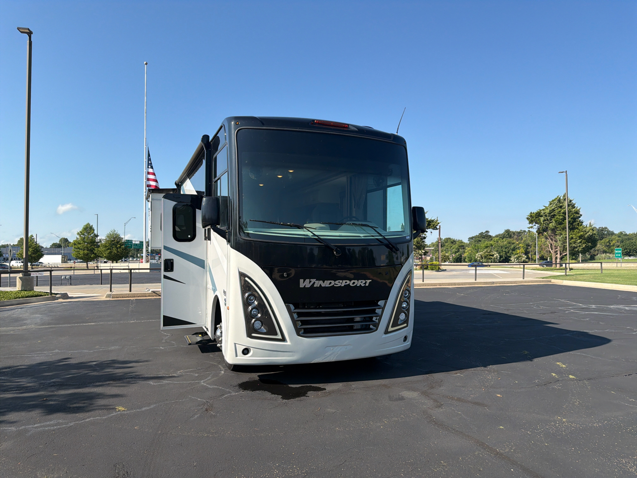 2025 Thor Motor Coach WINDSPORT 35M RV