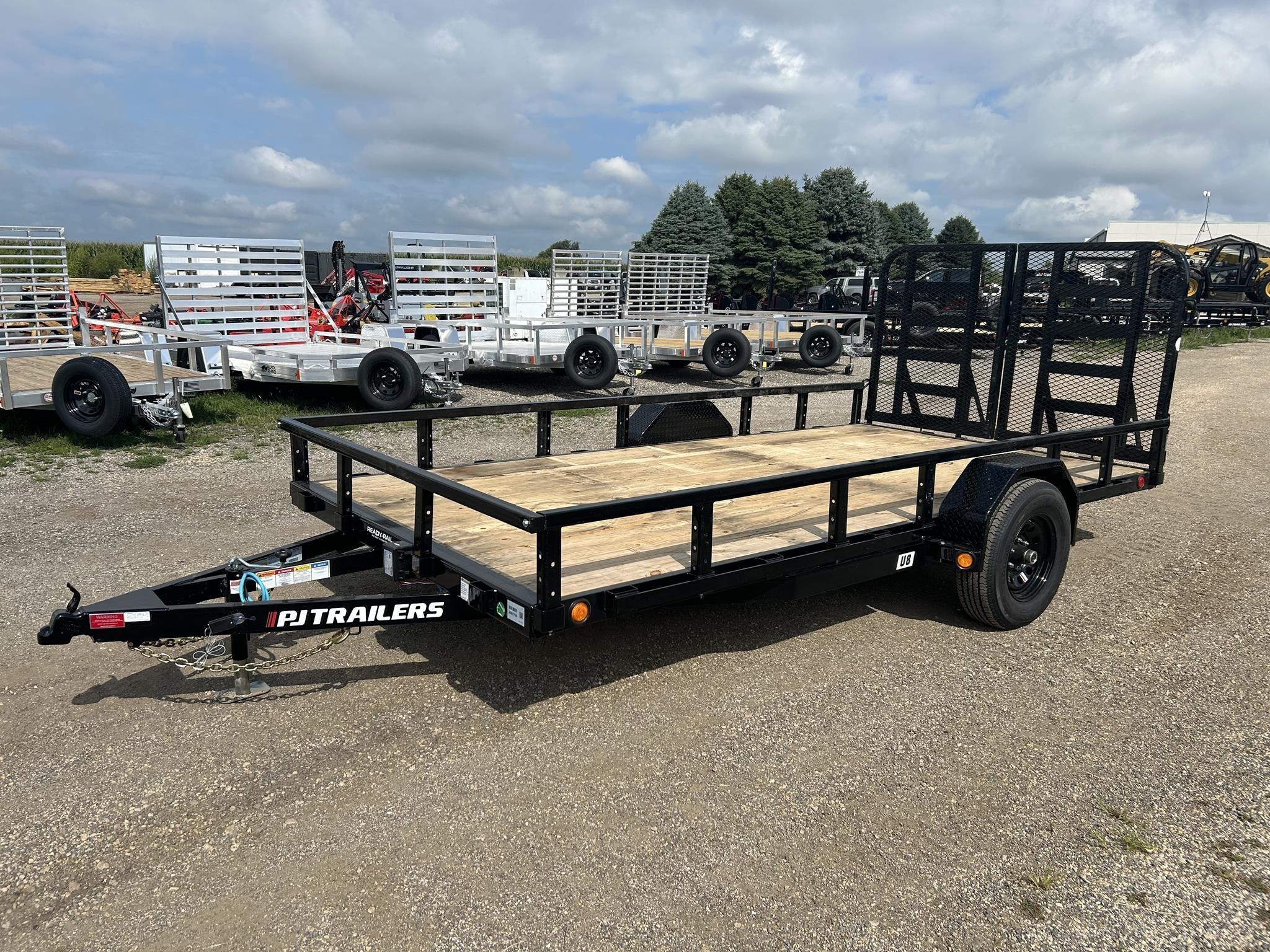 2026 PJ U8 83"X14' 5K SA UTILITY FLATBED TRAILER in Pecatonica, IL