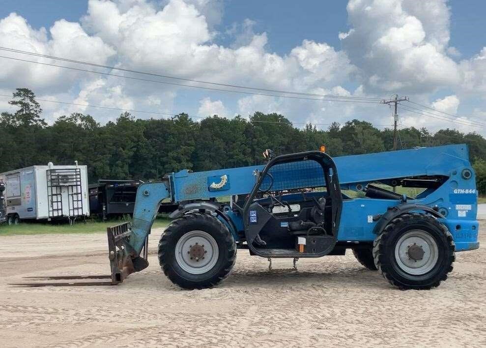 2015 GENIE GTH844 in Denver, CO