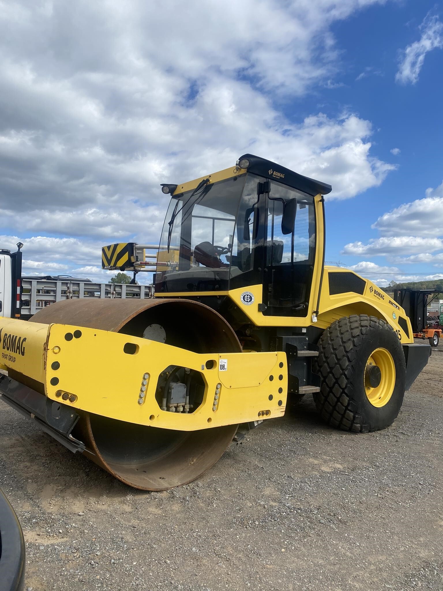2020 BOMAG BW211D-5 in Lynchburg, VA