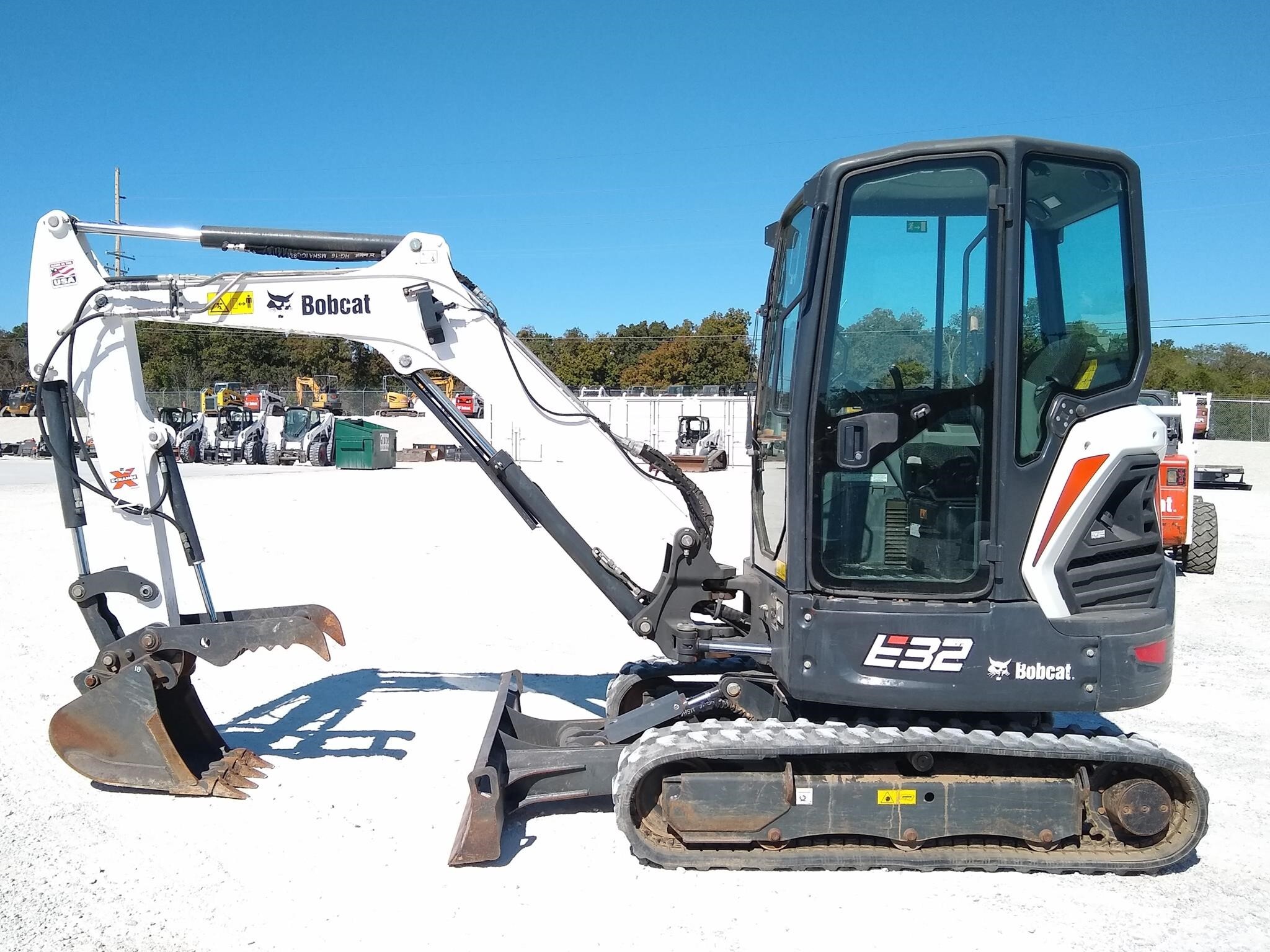 2020 BOBCAT E32i in Wentzville, MO