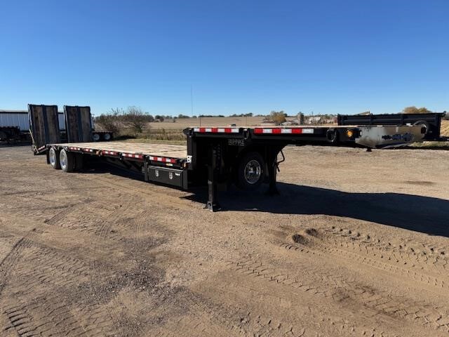 2026 BEHNKE 8.5'X45' 60K SEMI STEP DECK FLATBED TRAILER in Pecatonica, IL