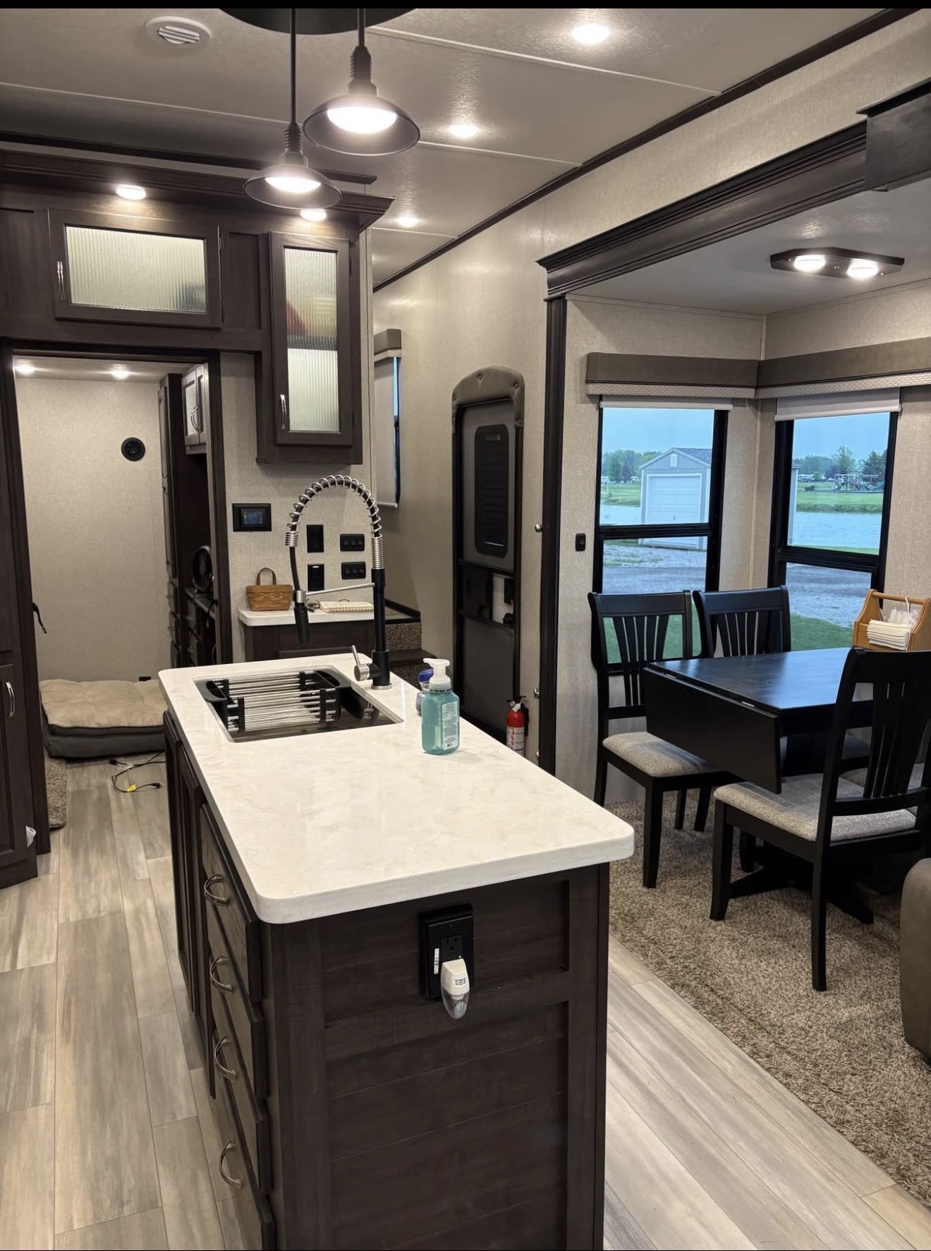 2022 Coachmen BROOKSTONE 398MBL RV