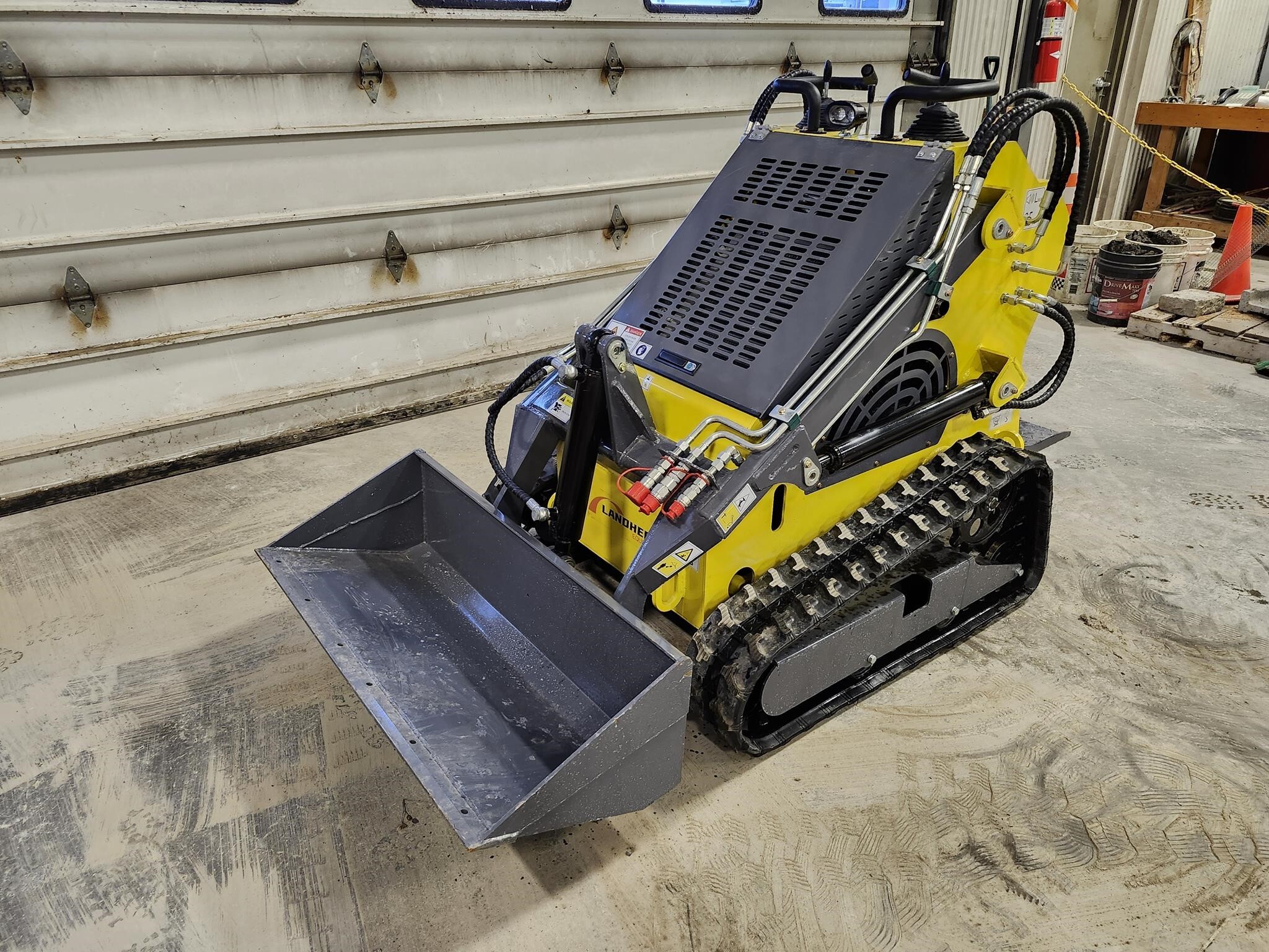 LANDHERO LDH-T460 in Weedsport, NY