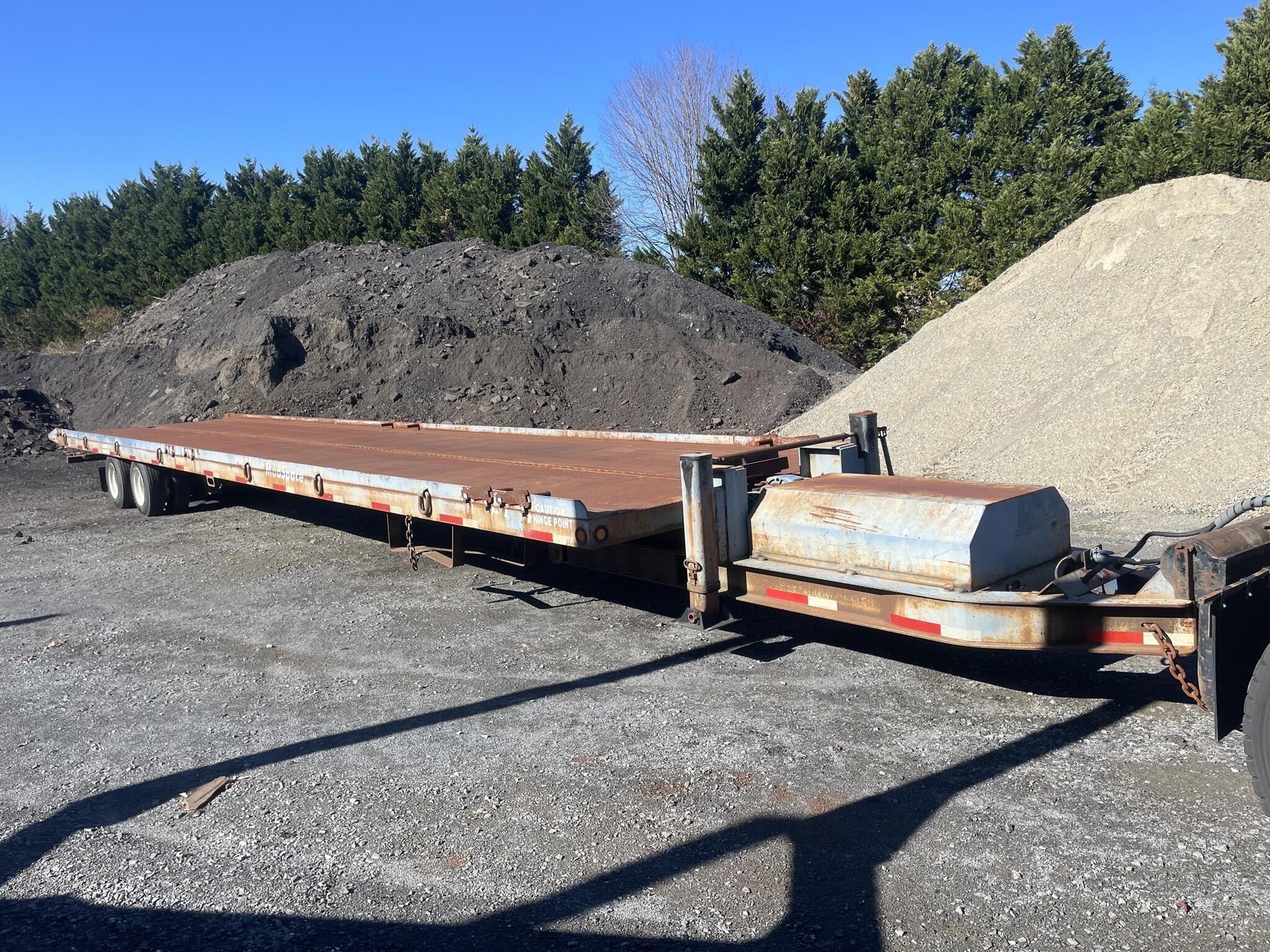 2011 LUCON 40 in Orange, VA