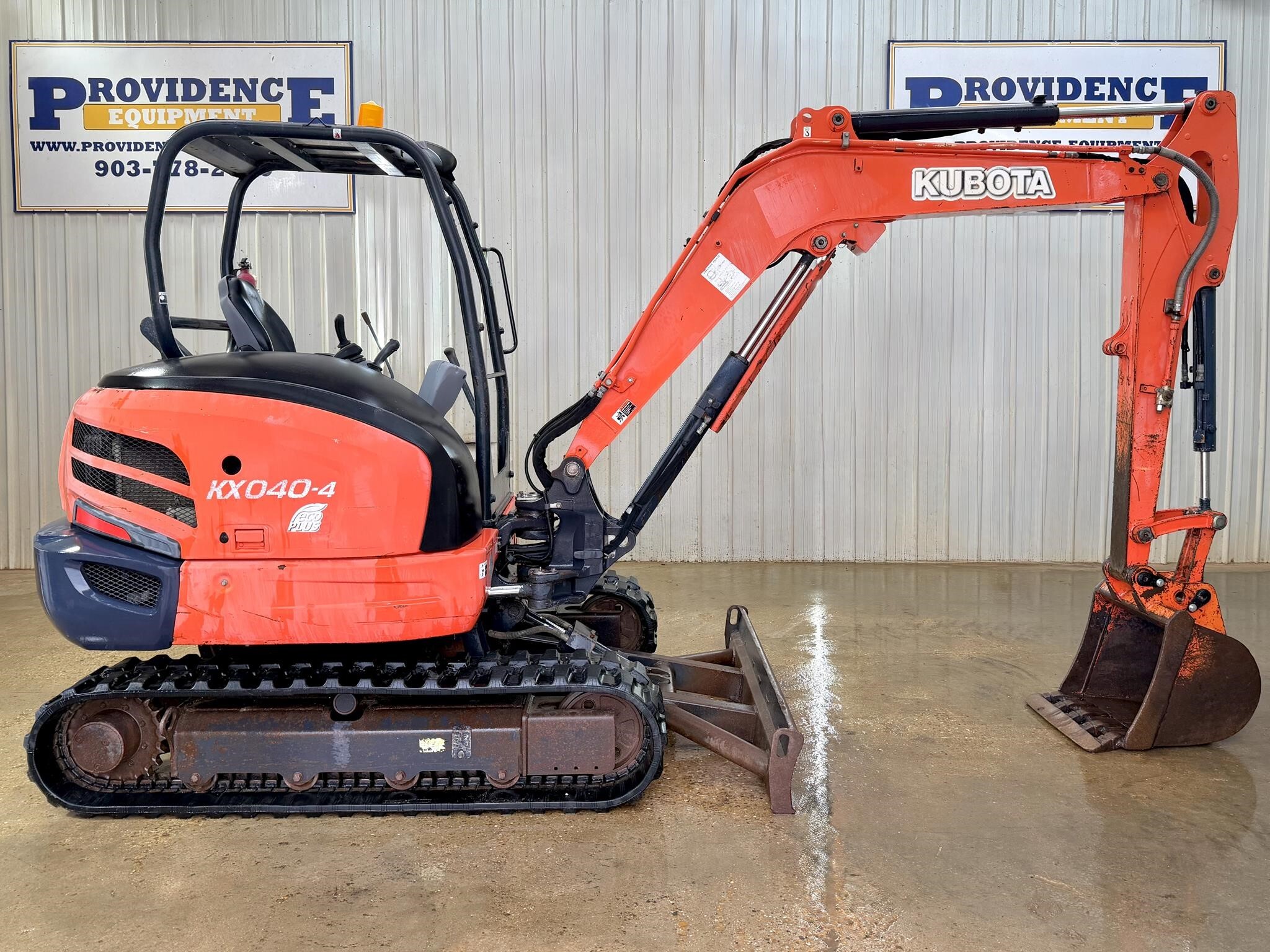 2013 KUBOTA KX040-4 in Trinidad, TX