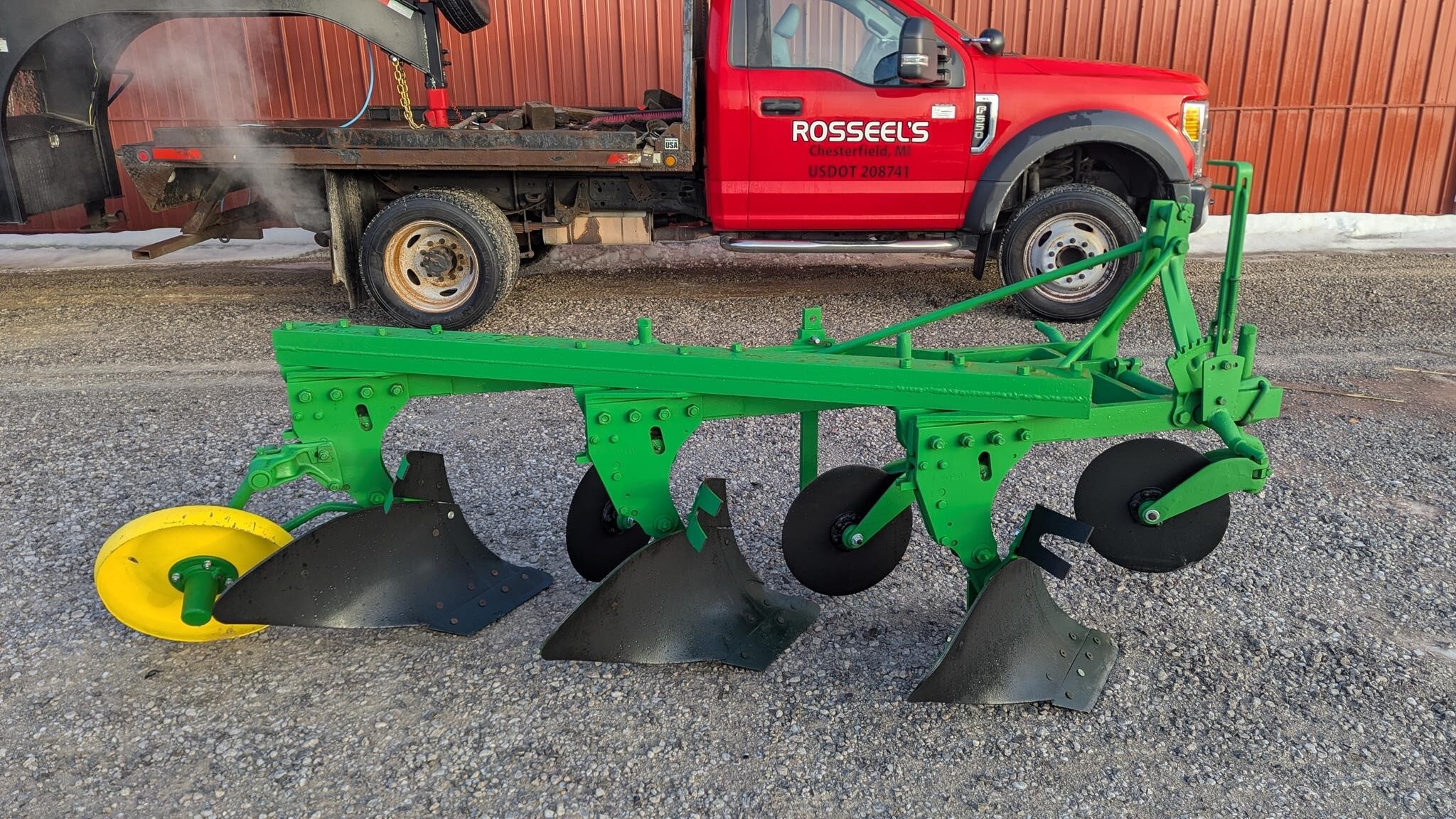 JOHN DEERE Attachment in Lenox, MI