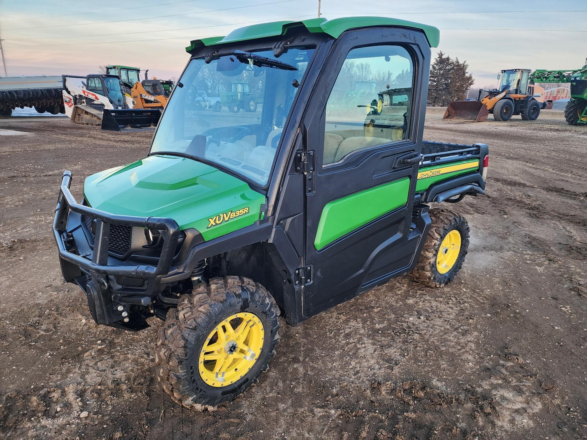 2019 JOHN DEERE GATOR XUV 835R in Wessington Springs, SD