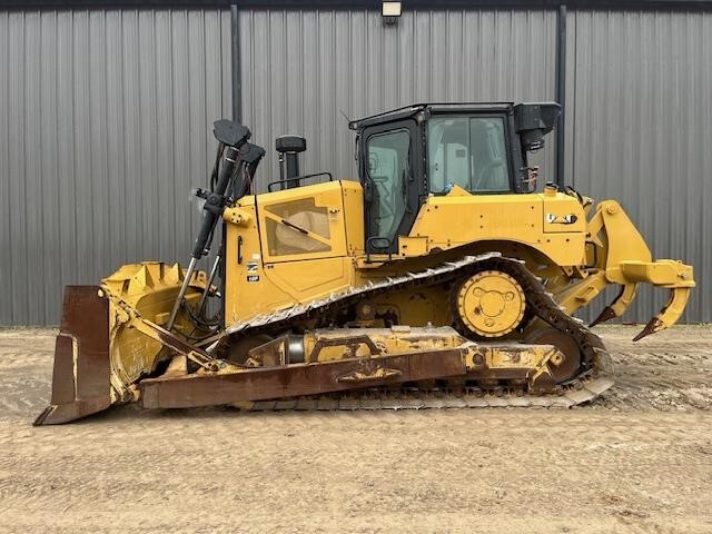 2020 CATERPILLAR D6 LGP in Van Alstyne, TX