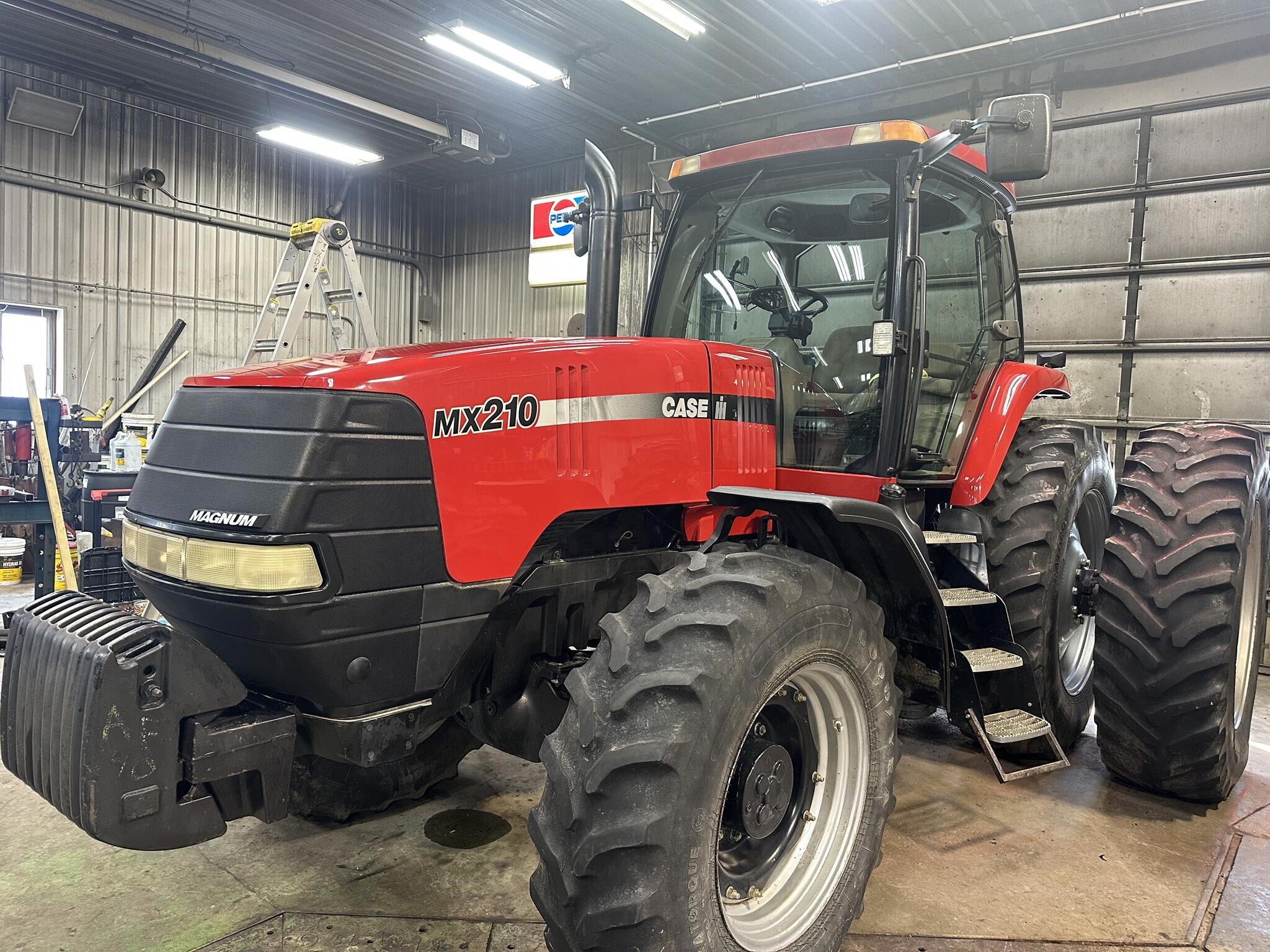 2003 CASE IH MX210 in Edon, OH