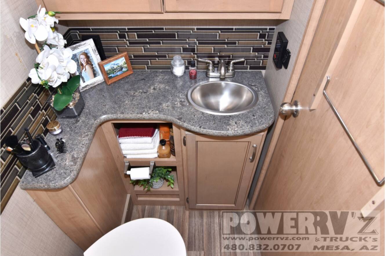 A photo of this 2018 Thor Motor Coach Outlaw 29H