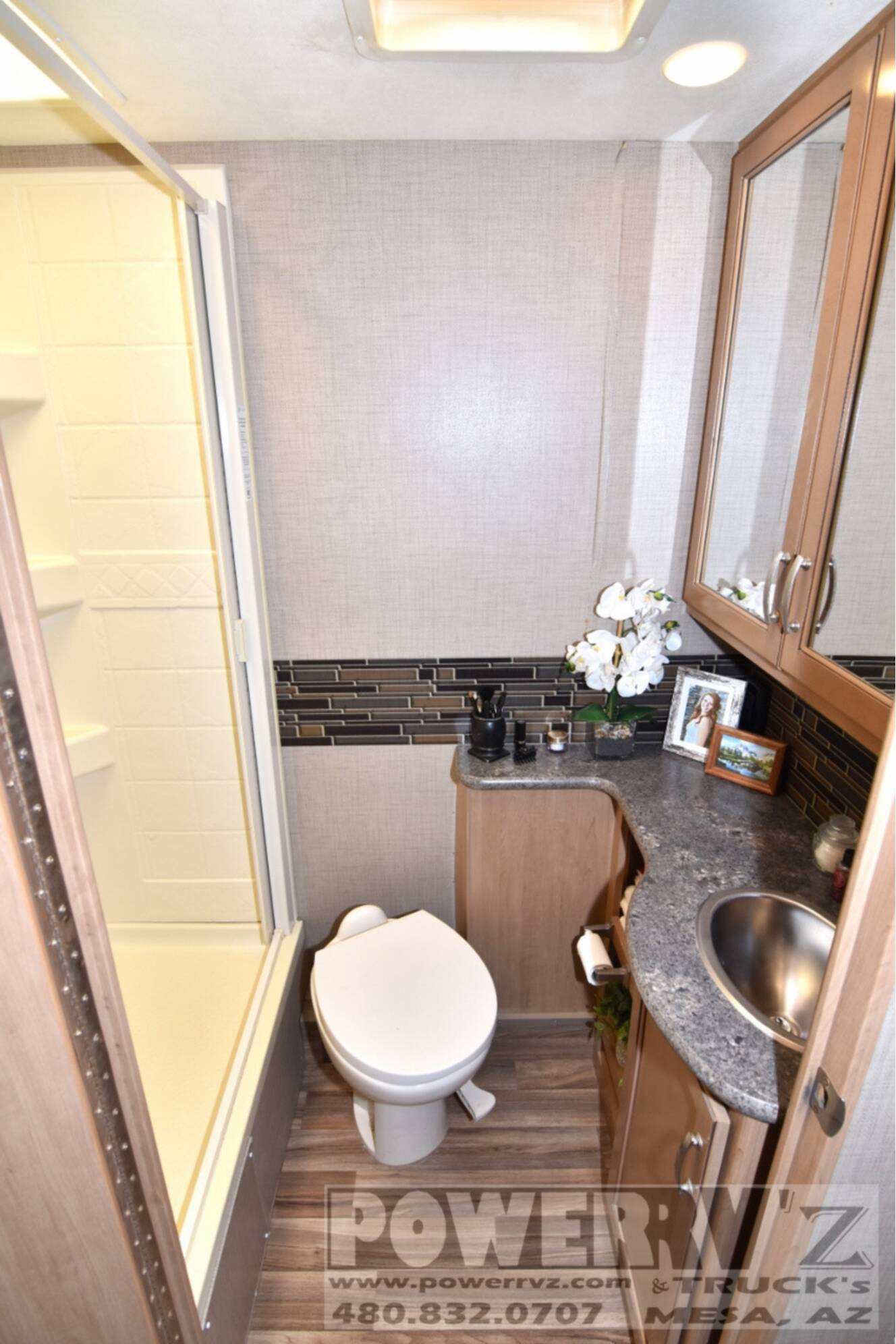 A photo of this 2018 Thor Motor Coach Outlaw 29H
