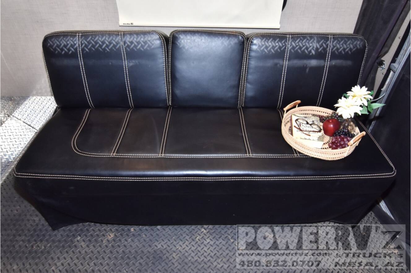 A photo of this 2018 Thor Motor Coach Outlaw 29H