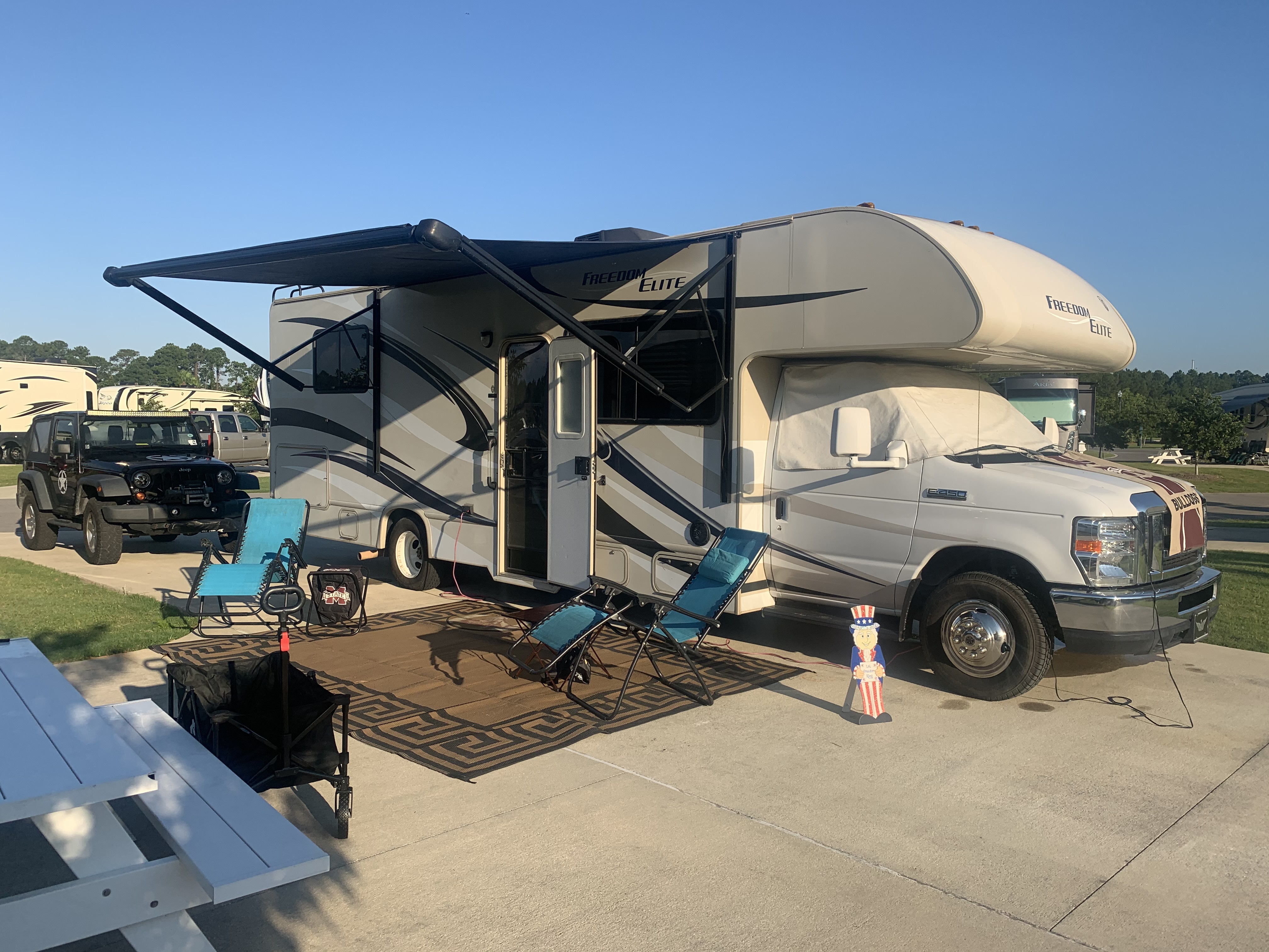 2015 Thor Motor Coach FREEDOM ELITE 28H RV
