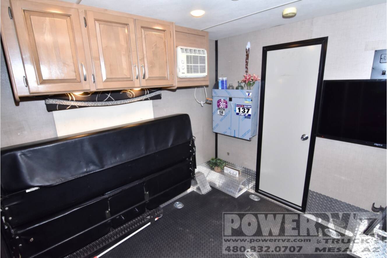 A photo of this 2018 Thor Motor Coach Outlaw 29H