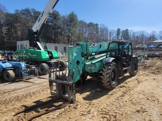 2016 JCB 509-42 in Greenville, NC