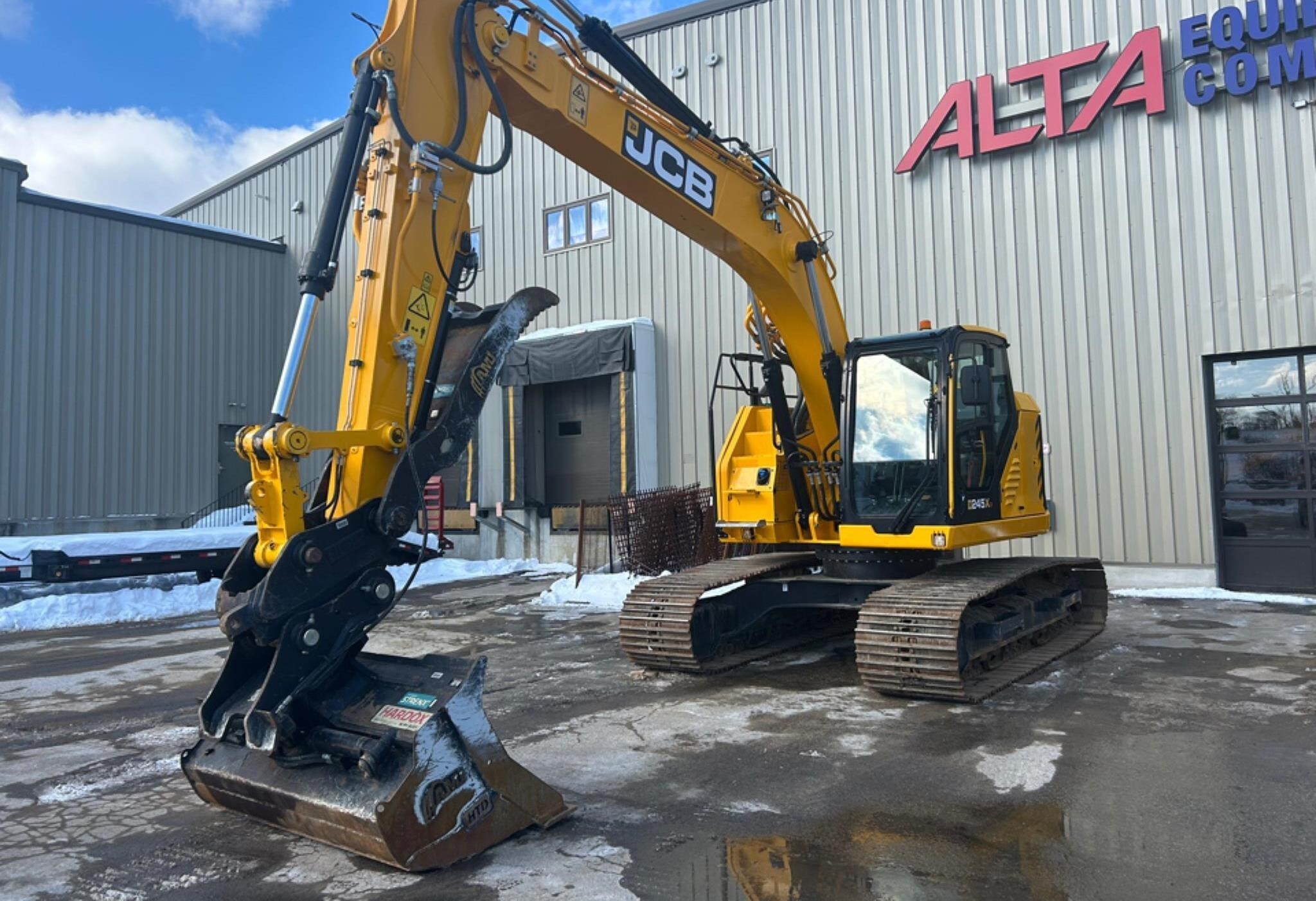 2022 JCB 245XR in Concord, NH
